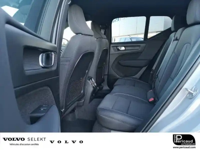 Volvo Ex40 single extended range 252 ch 1edt — photo 46