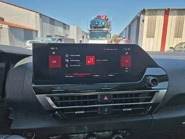 Citroën C4 puretech 155 s&amp;s eat8 — photo 12