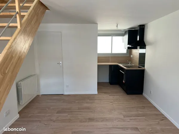 Appartement T2 Duplex avec parking - Disponible le 15 novembre
