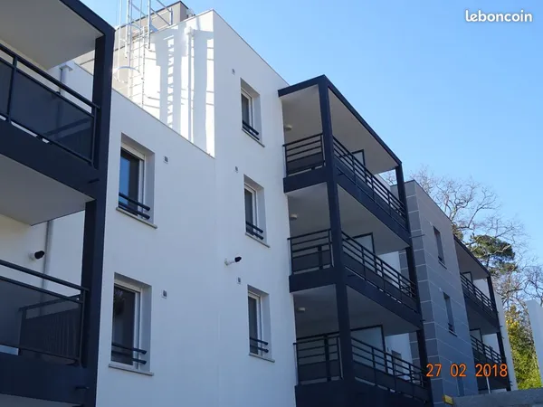 T2 neuf à louer 44 m² + balcon 11 m² - Loyer 696