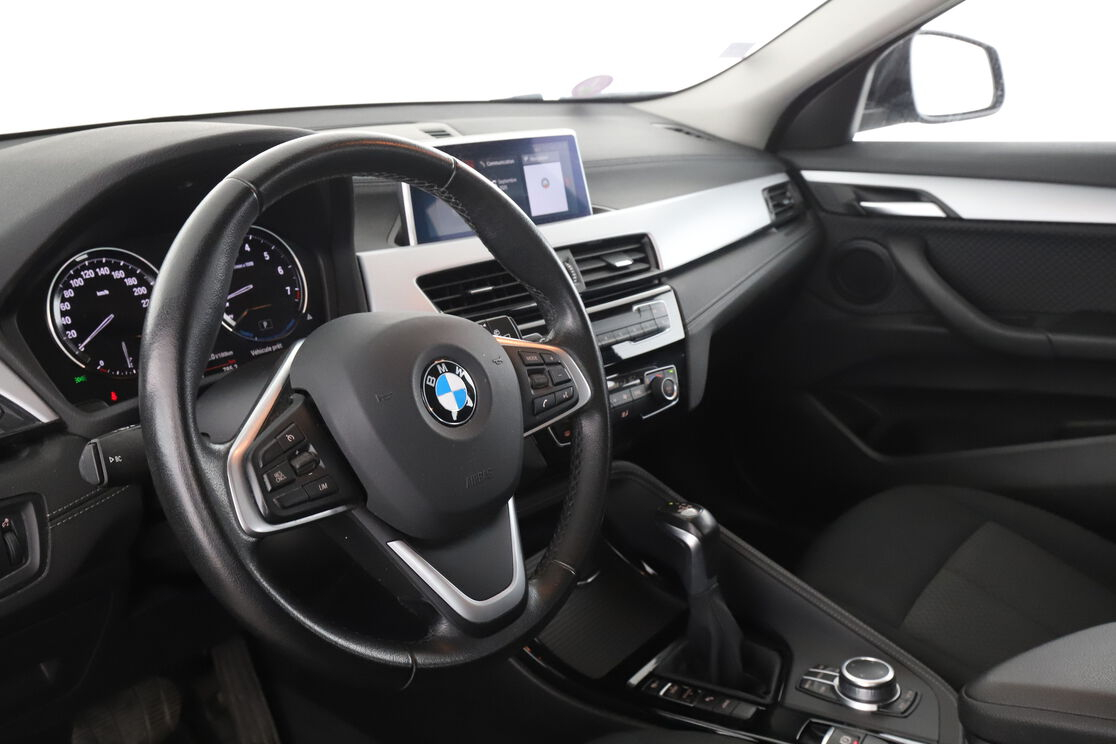 BMW X2 xDrive25e Business Design BVA6 — photo 10