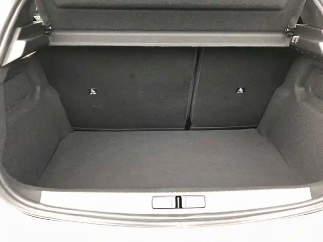Peugeot 208 hybrid 110 ch e-dcs6 — photo 6