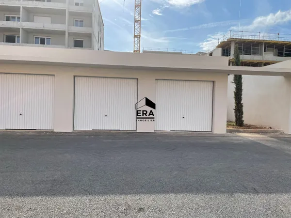 Parking/box 18 m²