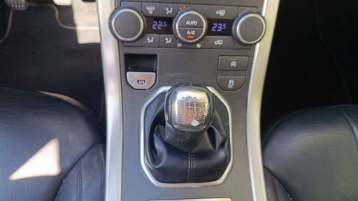Land Rover Range Rover Evoque 2.0 ED4 150 2WD - SE – 2017 – 97563 km – Diesel – Boîte Manuelle — photo 16