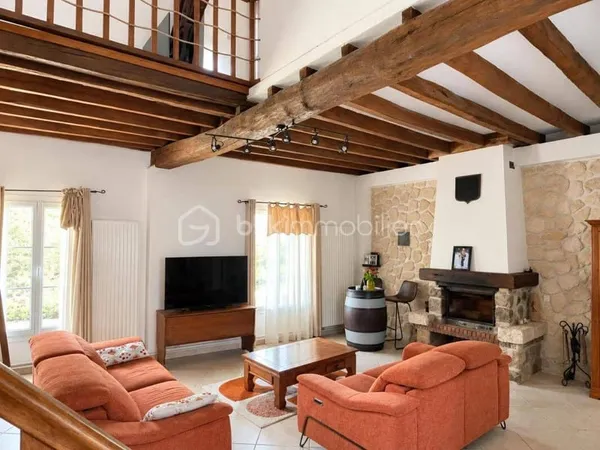 Maison 5 pièces 145 m²