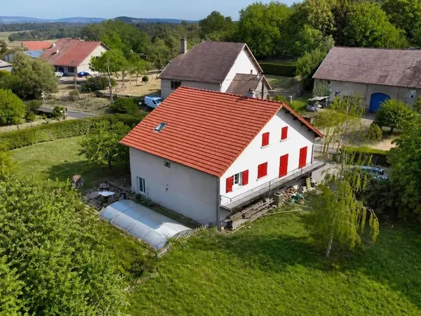 Maison 11 pièces 226 m²