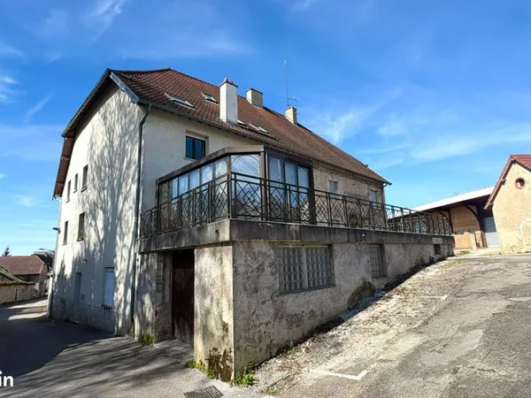 Immeuble de rapport 245 m²