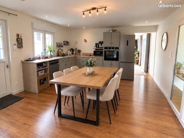 Maison individuelle 160m2 avec Hangar