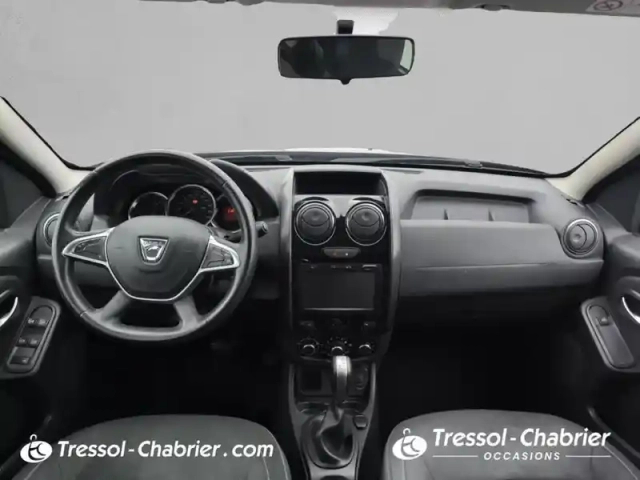 Dacia Duster dci 110 edc 4x2 black touch 2017 — photo 10