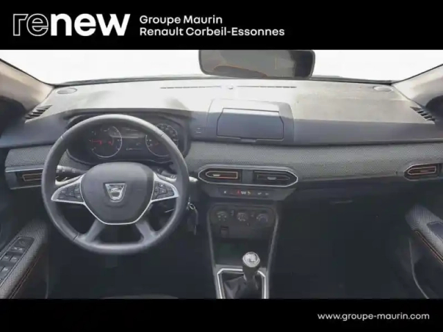 Dacia Sandero 1.0 tce 90ch stepway confort -22 — photo 14