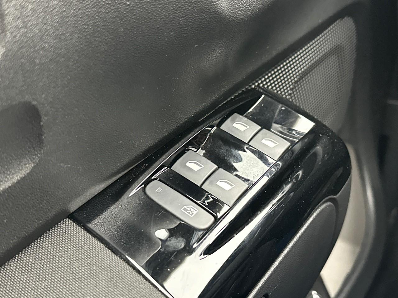 Citroën C3 puretech 110 s&s eat6 shine — photo 15