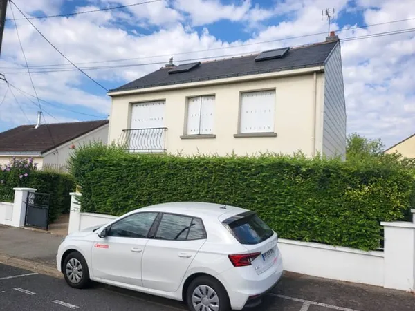 Maison familiale avec fort potentiel - 130 m² habitables (148 m² au sol) - Saint-Herblain Bourg