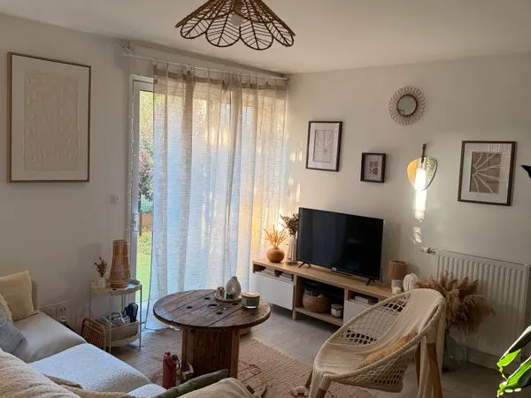 T2 51 m² • terrasse 43 m² plein sud • 2 parkings • Châteaugiron