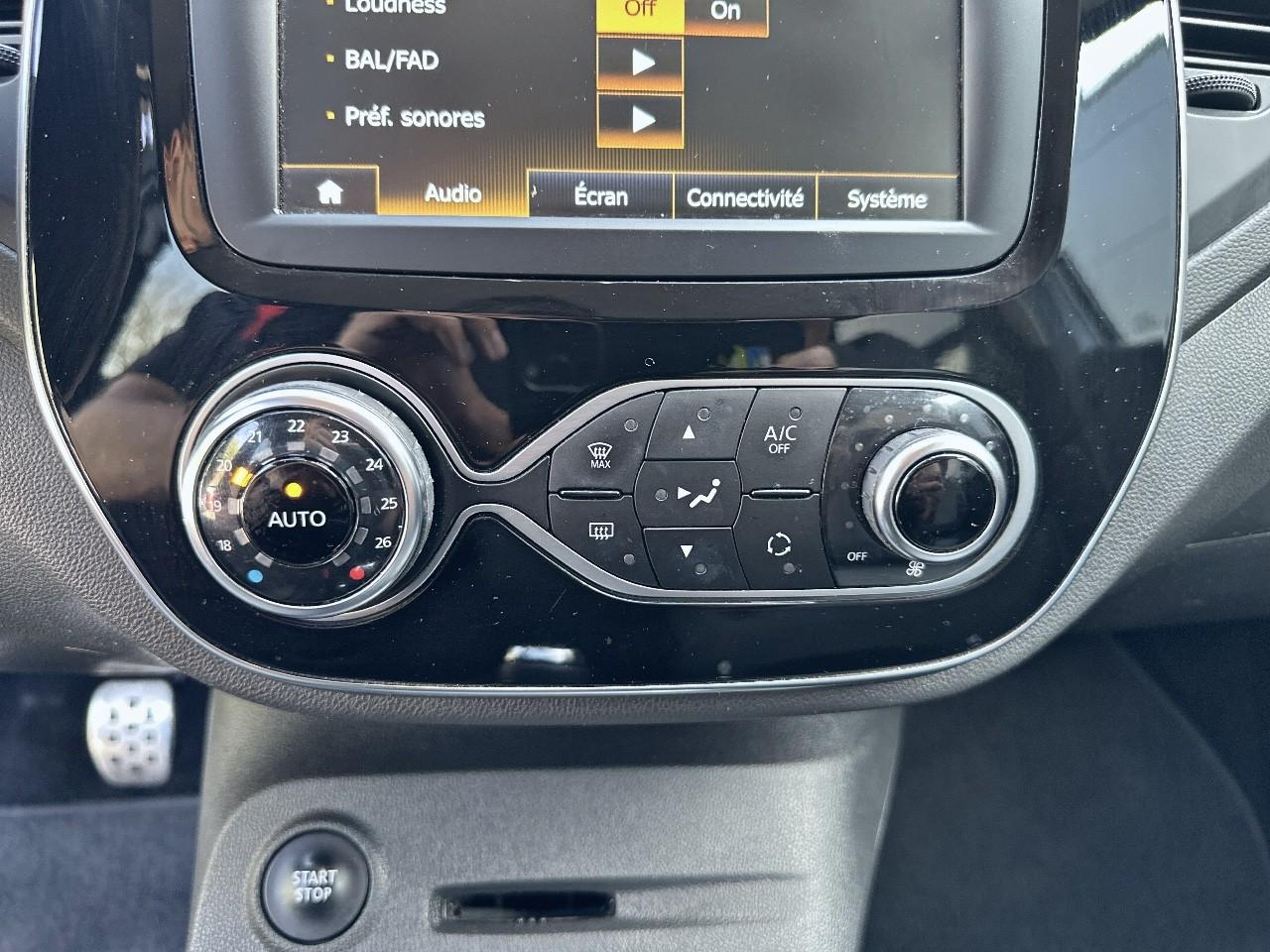 Renault Captur 0.9 tce 90ch energy intens euro6c — photo 31