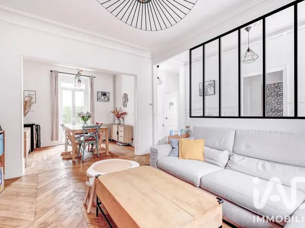 Maison 7 pièces 180 m²