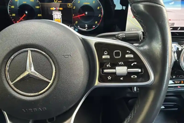 Mercedes Gla 180 7g-dct — photo 25