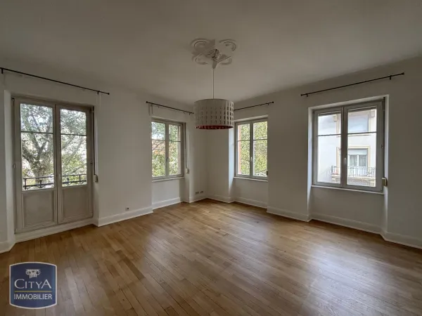 Appartement 4 pièces 130 m²