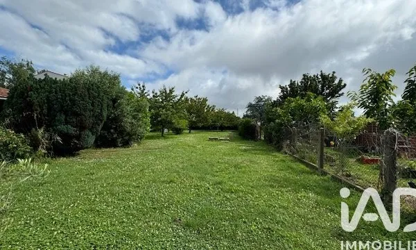 Terrain 791 m²
