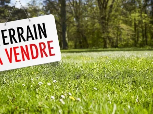 Terrain 1000 m²