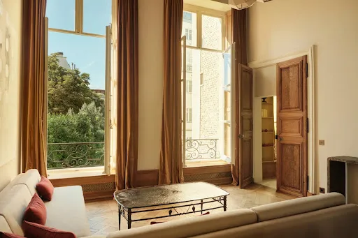 Appartement 6 pièces 140 m²