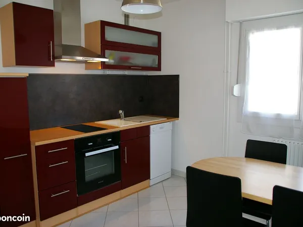 Bel Appartement T2 bis en Bon Etat, Montage des boulets