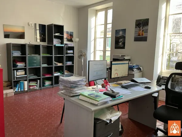Local 53 m²