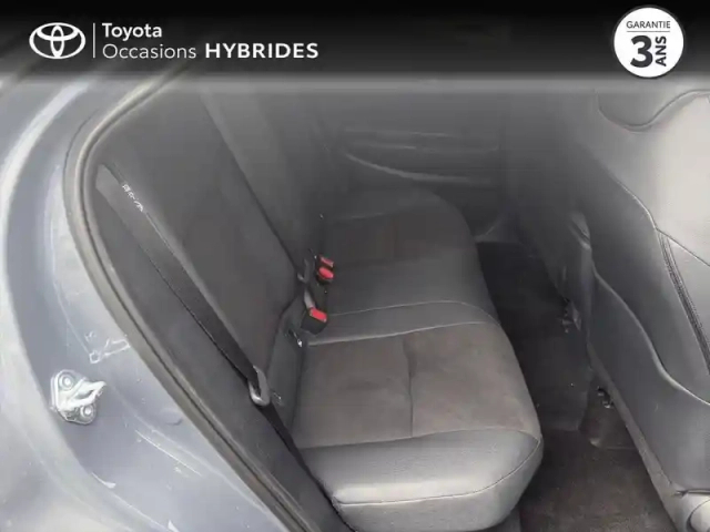 Toyota C-Hr 1.8 hybride 140ch gr sport — photo 7