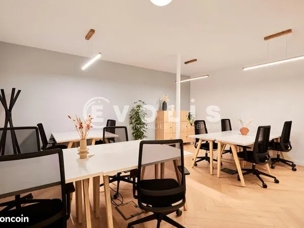 Bureaux 105 m²