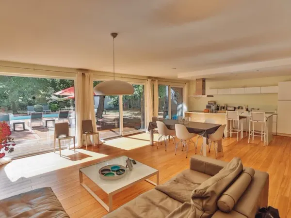Maison 5 pièces 160 m²