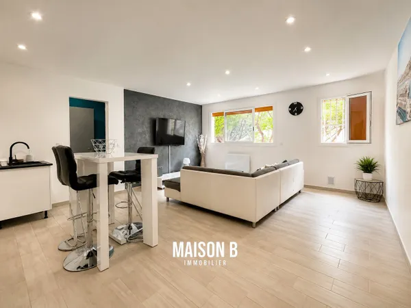 MAISON VAGUES I Marseille 8ème I Bonneveine