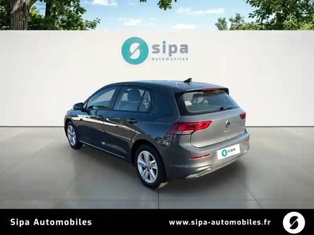 Volkswagen Golf 1.5 etsi opf 130 dsg7 — photo 3