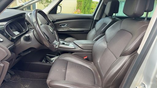 Renault Espace 1.6 dCi 160 Energy EDC - Zen – 2018 – 175763 km – Diesel – Boîte Automatique — photo 21