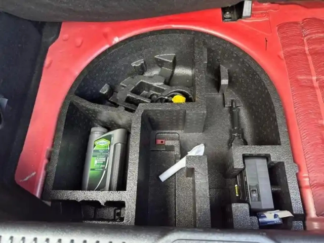 Ford Fiesta 1.0 ecoboost 100ch stop&amp;start st-line 5p euro6.2 — photo 10