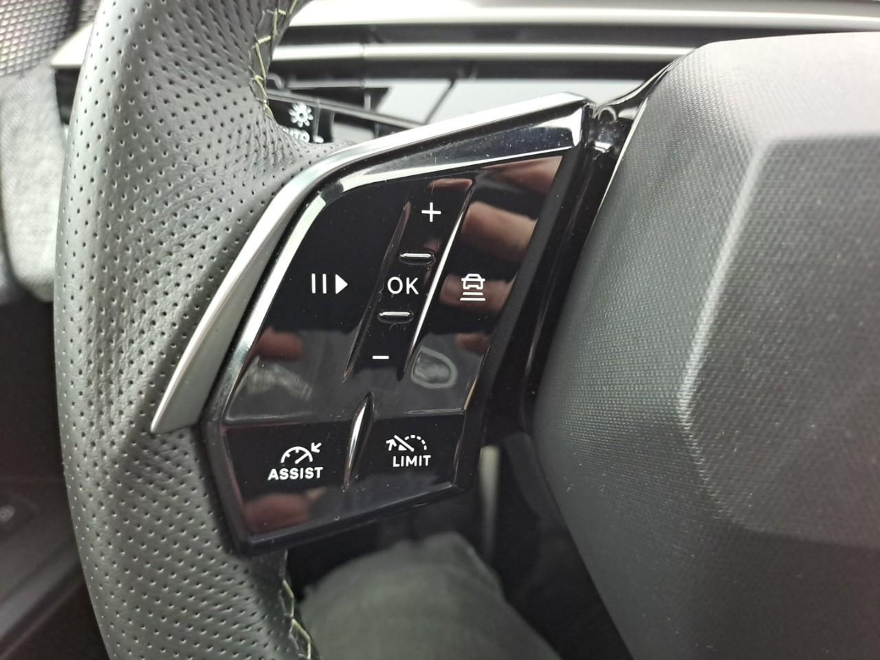 Peugeot 3008 plug-in hybrid 195 e-dcs7 gt — photo 30