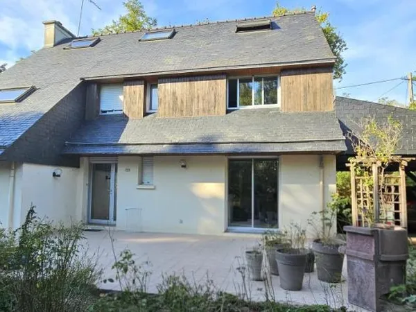 Maison 5 pièces 141 m²