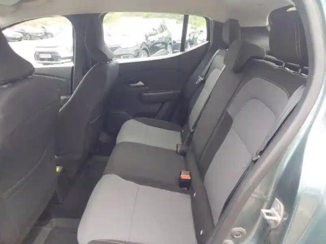 Dacia Sandero tce 90 — photo 15