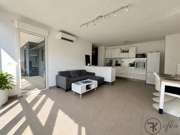 Spacieux T3 de 72 m2 quartier Port Marianne