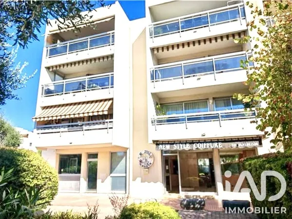 Local commercial 1 pièce 35 m²