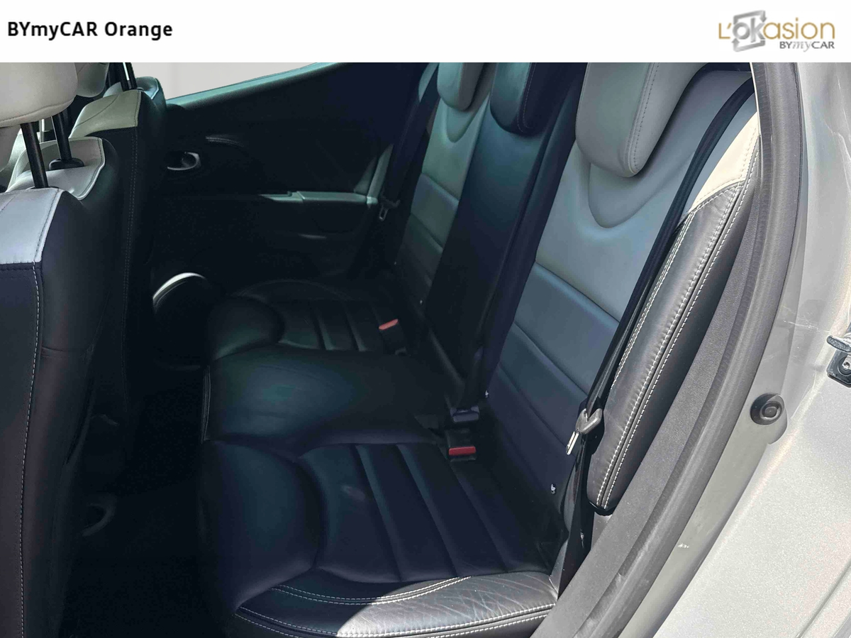Renault Clio TCe 120 Energy EDC — photo 23