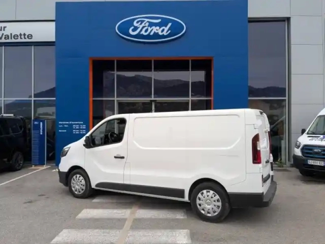 Renault Trafic fg l1h1 2t8 2.0 blue dci 150ch advance -24 — photo 5