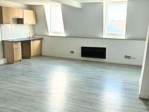 T3 duplex 70m² - 2 chambres - Denain - 600 HC
