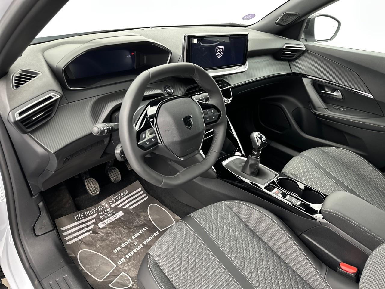 Peugeot 2008 100 s&s bvm6 allure — photo 8