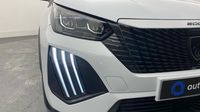Peugeot 2008 1.2 Hybrid 145ch Style e-DCS6 — photo 17