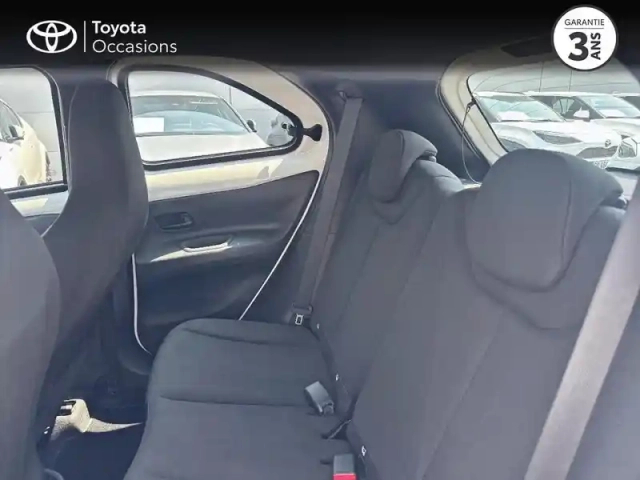 Toyota Aygo X 1.0 vvt-i 72ch dynamic my24 — photo 12