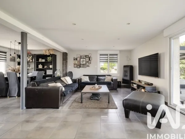Maison 6 pièces 145 m²