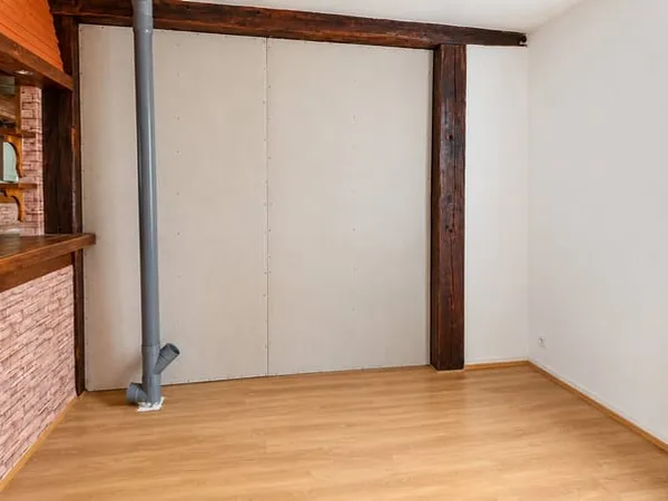 Secteur MASSILLON Appartement de 26 m2 à rénover et possibil