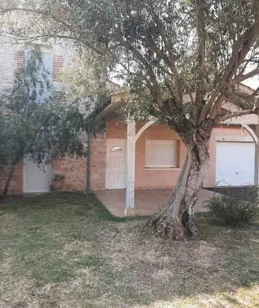 Charmante maison de 70 m² avec grand garage - résidence sécurisée