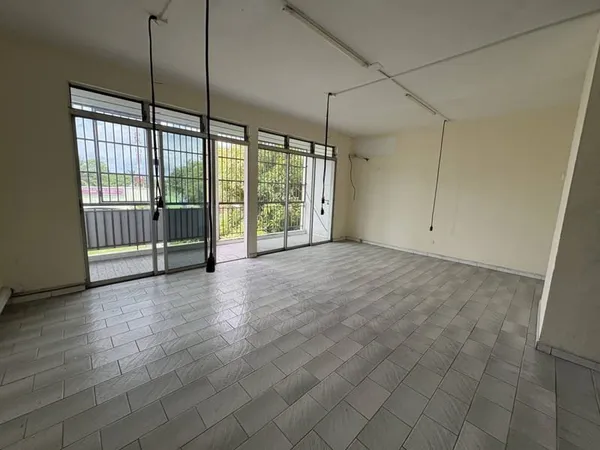 Bureaux 132 m²