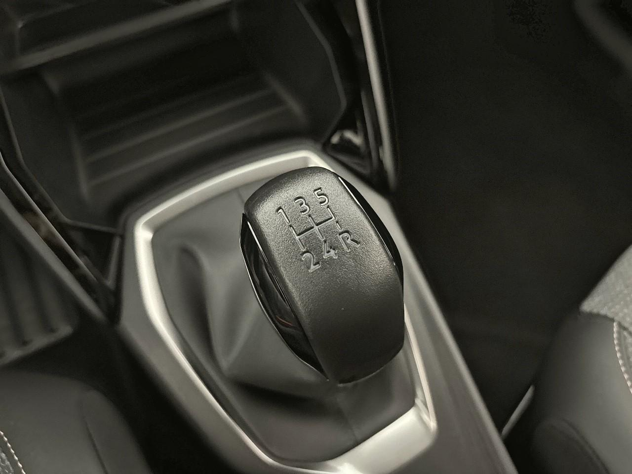 Peugeot 208 puretech 75 s&s bvm5 active — photo 21