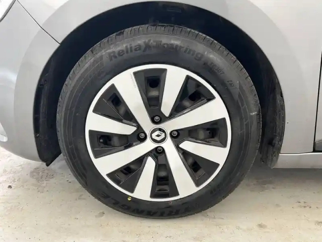 Renault Clio tce 90 — photo 19